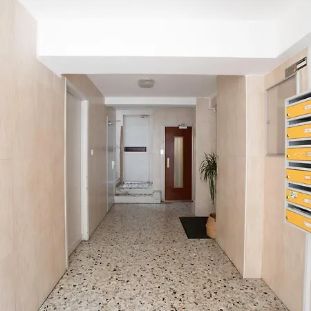 L51 2p Bornala Sea View Balcony &ac Appartement